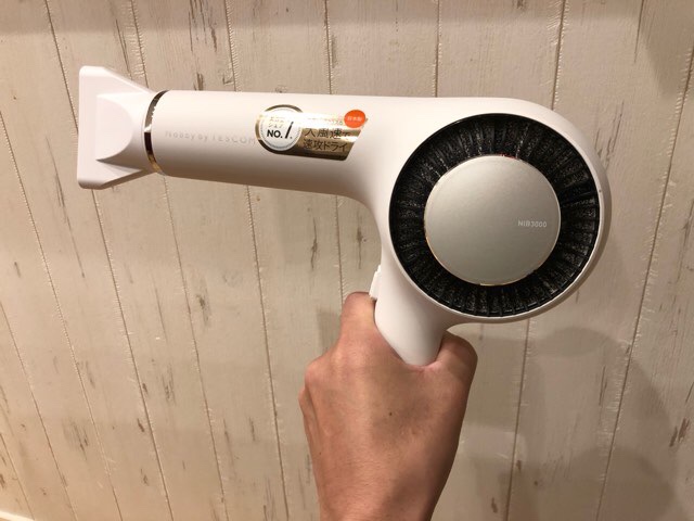 ドライヤー NIB3000 レビュー